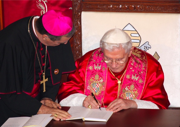 Pope in Beirut Day1